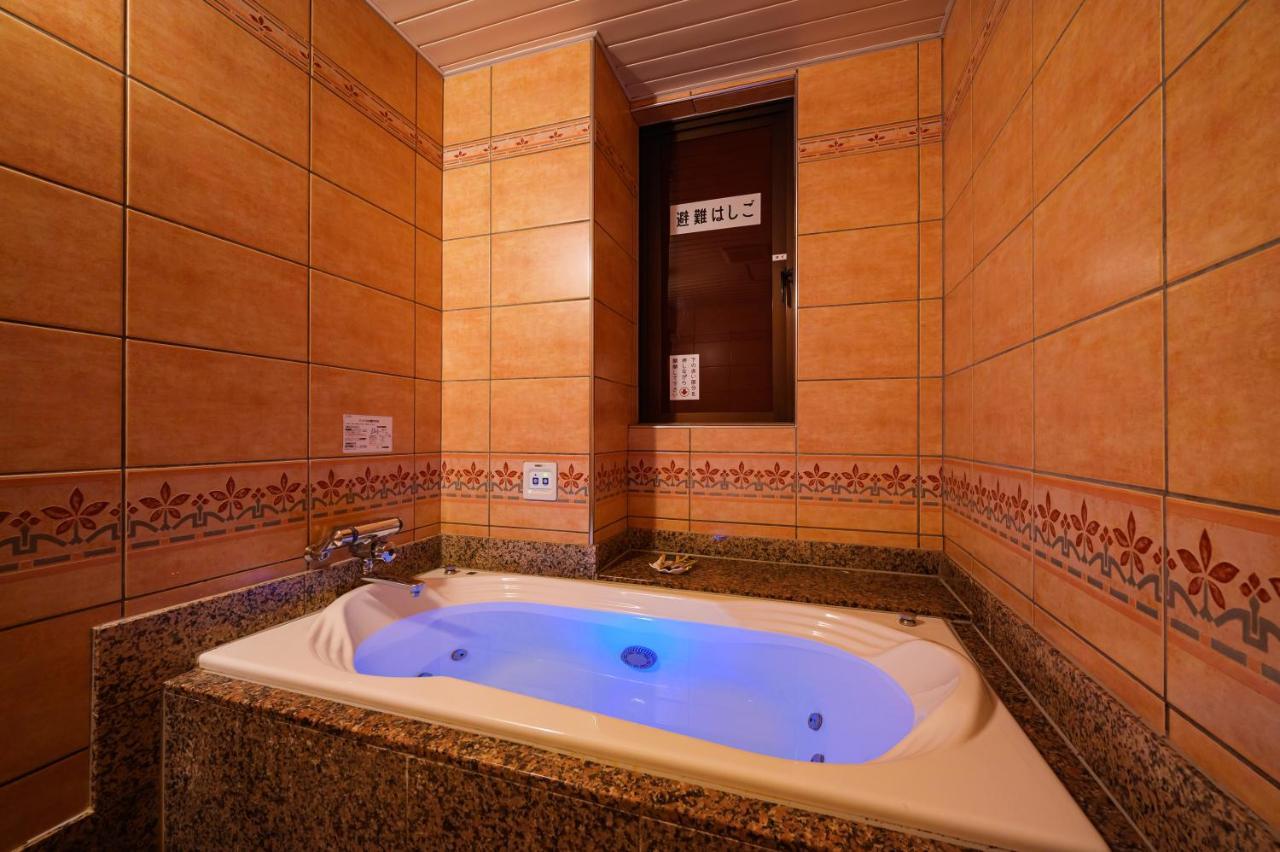Hotel Metro (Adults Only) Йокогама Экстерьер фото