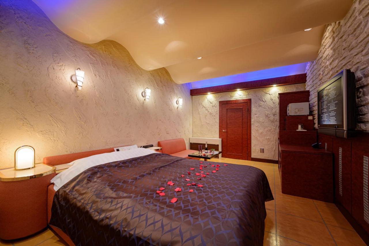 Hotel Metro (Adults Only) Йокогама Экстерьер фото
