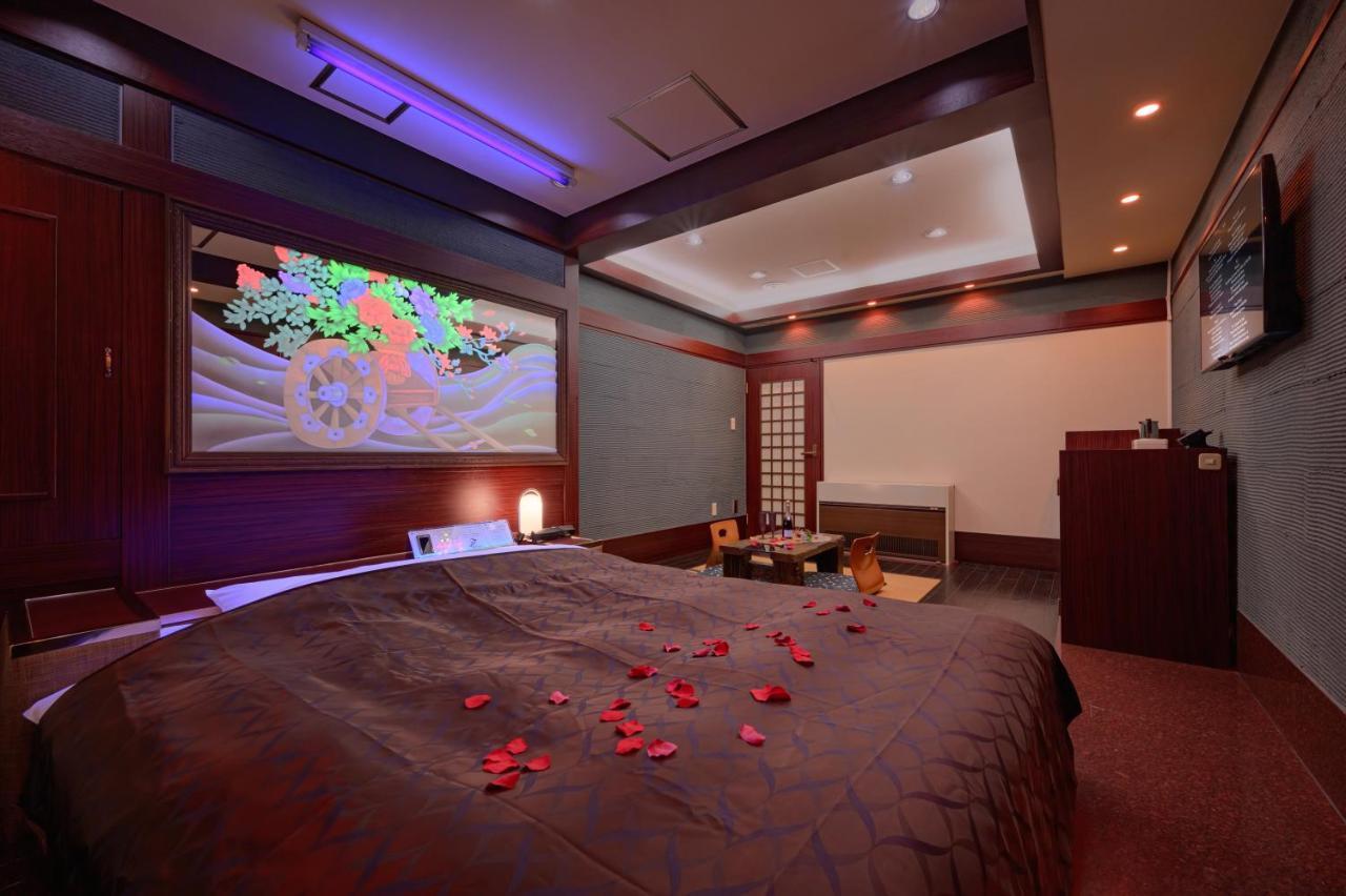 Hotel Metro (Adults Only) Йокогама Экстерьер фото